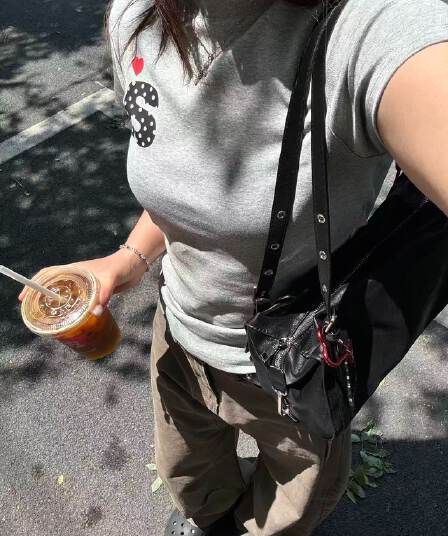 새로운 생방송 품질 이후 패키지 칼라 높은 탄력성 몸매 가꾸기 티셔츠 알파벳 a 프린트