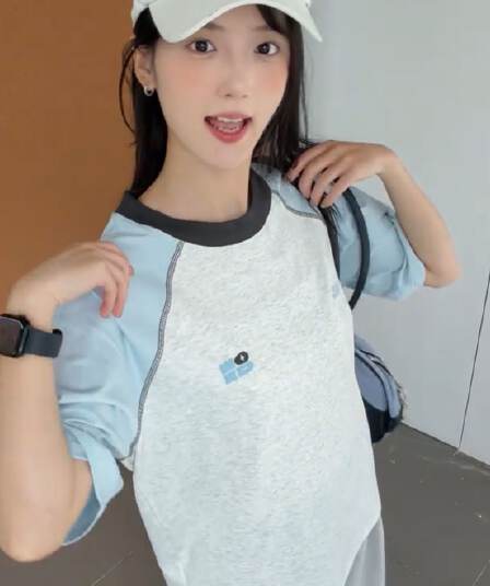 새로운 원본 명중 인터넷 전후 포밍 프린트 삽입 어깨 소매 반팔 티셔츠