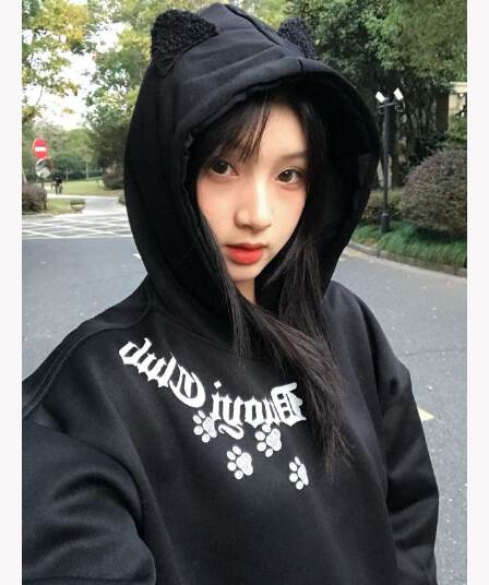 새로운 복잡한 은 여우 플러시 플리스 귀 레이스 자수 원본 솜씨