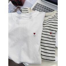 批发【原版面料】特大码300斤<b class='q'>短袖</b><b class='q'>女</b><b class='q'>t</b><b class='q'>恤</b>夏宽松简约刺绣设计感上衣