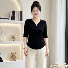 批发高级感v领白色短<b class='q'>袖</b><b class='q'>T</b><b class='q'>恤</b>女夏季大码胖mm遮肚显瘦洋气欧货五分<b class='q'>袖</b>上衣
