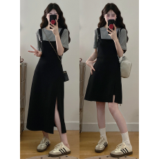 批发实拍 大码<b class='q'>女装</b>胖mm新款时尚减龄休闲高腰背带裙加T恤两件套