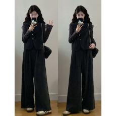 批发实拍 大码女装<b class='q'>胖</b><b class='q'>mm</b>新款时尚休闲减龄打底长袖马甲阔腿裤三件套