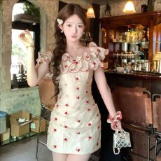 批发Acaine中长款荷叶边玫瑰<b class='q'>刺绣</b>修身收腰连衣裙女夏季法式甜美裙子