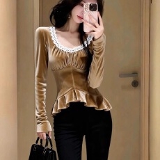 批发秋季高端法式小资上衣气质独特巨好看时尚减龄荷叶边咖色丝绒<b class='q'>衬衫</b>