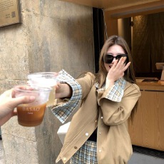 批发学院风卡其色工装短外套女2025新款韩系百搭春<b class='q'>秋</b>宽松休闲夹克外套