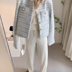 批发蓝色小香风外套女2024新款春<b class='q'>夏</b>高档设计感小众短款甜美圆领上衣