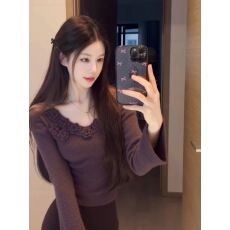 批发法式温柔风立体花朵针织<b class='q'>打底衫</b>女内搭设计感秋冬辣妹修身长袖上衣