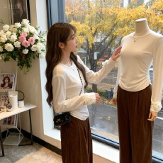 批发极简风高级感长袖圆领<b class='q'>T</b><b class='q'>恤</b>女春季立体<b class='q'>花朵</b>褶皱修身设计打底衫上衣