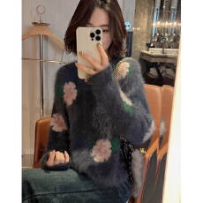 批发2025新款<b class='q'>手工</b>拉毛装饰花花软糯<b class='q'>毛衣</b>女秋冬季圆领套头上衣针织衫女