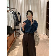 批发韩系蓝色交叉领牛仔<b class='q'>衬衫女</b>2025春季新款内搭叠穿宽松<b class='q'>长袖</b>洋气上衣