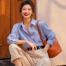 秋新款蓝色条纹衬衫女款外穿小众法式上衣小个子洋气时尚高端衬衣