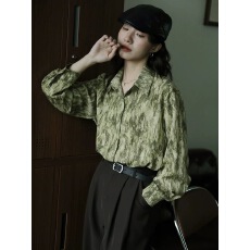 批发宽松绿色印花女装上衣图案印花衬衣<b class='q'>长袖</b>复古港风花<b class='q'>衬衫女</b>