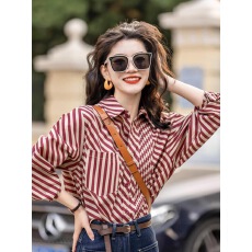 批发法式红色条纹港风复古设计感小众女早秋上衣<b class='q'>长袖</b>翻领宽松别致<b class='q'>衬衣</b>