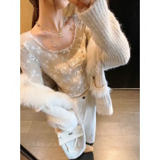 批发韩系氛围感小众ins蕾丝拼接设计款内搭上衣女秋<b class='q'>冬</b>新款百搭打底衫