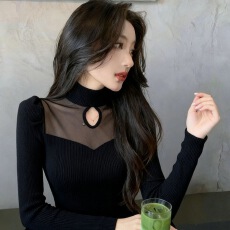 批发巨好看的早秋穿搭2025独特漂亮轻熟气质修身<b class='q'>网纱</b>拼接黑色针织上衣