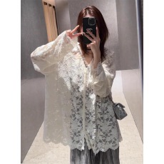 批发温柔风V领镂空钩花长袖蕾丝衬衫女2024年秋季洋气衬衣别致上衣潮