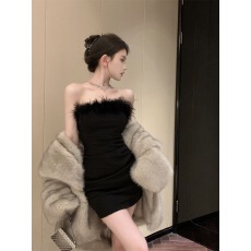 批发毛毛一字肩抹胸连衣裙女冬季名媛<b class='q'>小礼服</b>裙子黑色紧身性感包臀短裙