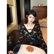 纯欲风蝴蝶结v领长袖T恤女冬季黑色蕾丝衫修身收腰内搭打底衫上衣