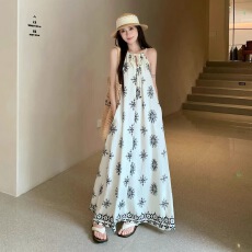 批发复古<b class='q'>印花</b>吊带新款2025夏季宽松设计宽松显瘦新中式度假气质长裙