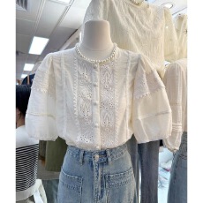 批发夏季<b class='q'>韩版</b>减龄显瘦小个子泡泡袖重工蕾丝花边拼接衬衫女装