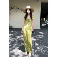 V领连衣裙2025夏季新款法式气质系带短袖收腰显瘦中长款碎花裙子