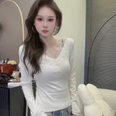 批发<b class='q'>冬</b>季温柔纯欲蕾丝V领-加绒锁温-显瘦长袖上衣女