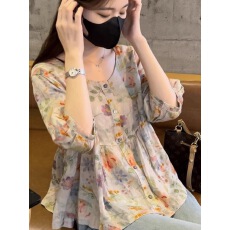 批发复古印花半袖<b class='q'>衬衫</b>女田园风圆领荷叶边拼接洋气减龄百搭娃娃衫上衣