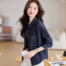 批发深蓝色长袖牛仔衬衫女宽松2026春装韩版新款外搭薄款复古<b class='q'>外套</b>上衣