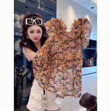 批发2026夏季新款洋气<b class='q'>印花</b>宽松显瘦木耳边圆领法式荷叶边飞飞袖<b class='q'>雪纺衫</b>