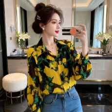 批发洋气长袖新款防晒衣雪纺衫时尚宽松印花<b class='q'>衬衫</b>上衣女显<b class='q'>灯笼袖</b>外<b class='q'>衬衣</b>