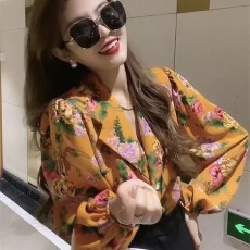 批发碎花时尚衬衫女春秋季新款欧货宽松复古上衣时尚<b class='q'>气质</b>长袖西装<b class='q'>外套</b>