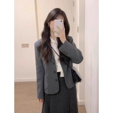 批发灰色小西装外套女2024早<b class='q'>春</b>秋季新款西服今年流行休闲小个子高级感