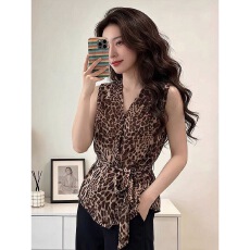 批发复古豹纹V领无袖衬衫女夏<b class='q'>收腰</b>设计感小众绑带高级感气质<b class='q'>雪纺上衣</b>