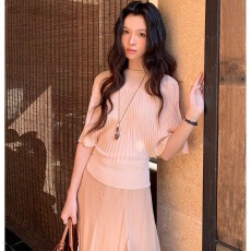 批发圆领<b class='q'>不规则</b>短袖针织衫女法式斗篷披肩蝙蝠袖夏季设计感宽松上衣