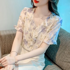 批发<b class='q'>碎花</b>夏季2024新款短袖印花雪纺衫甜美荷叶洋气漂亮上衣小衫