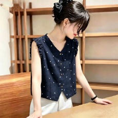 批发夏季时尚V领飞飞袖大码<b class='q'>妈妈</b>装微透上衣气质小众宽松别致小衫衬衫