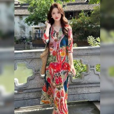 批发时尚高级感印花连衣裙女2026夏季<b class='q'>新款</b>宽松度假显瘦法式气质<b class='q'>长裙</b>子
