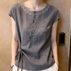 批发灰色系带衬衫女短袖2026夏季新款时尚减龄显瘦设计感蕾丝花边上衣
