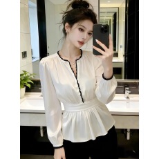 V领蕾丝衬衫衬衣女高级感轻奢减龄洋气2026新款春装收腰显瘦上衣