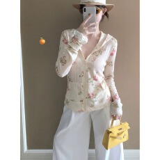 批发韩系出游季薄款碎花拉链外套夏季防<b class='q'>晒衣</b>长袖连帽上衣显瘦<b class='q'>空调</b><b class='q'>衫</b>女