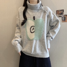 批发韩版小众设计感2025冬季新款<b class='q'>大码</b>胖mm灰色宽松显瘦翻领针织衫毛衣