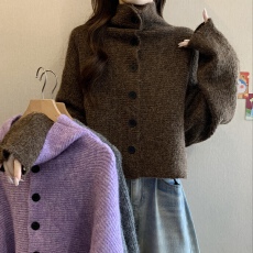 批发韩式2025秋冬新款高领毛衣大码单排扣设计感针织衫短款开衫外套女