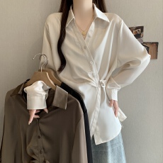 批发杏色V领长袖打底衬衫女春<b class='q'>秋</b>大码胖mm显瘦遮肚不规则系带收腰上衣