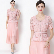 批发实拍法式名媛轻奢修身显瘦蕾丝拼接<b class='q'>假两件</b>中长百褶<b class='q'>连衣裙</b>