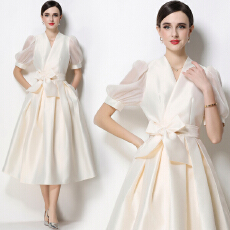 批发实拍优雅气质缎面V领连衣裙泡泡袖绑带收腰显瘦A字<b class='q'>礼服</b>裙配花朵