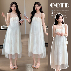 批发实拍~春季上新2026气质仙仙小众文艺显瘦绣花网纱背心裙