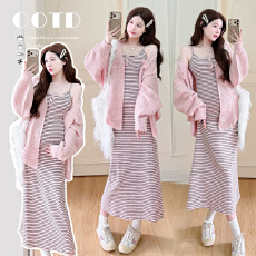 批发实·拍~秋季显瘦纯欲风辣妹条纹包臀吊带<b class='q'>连衣裙</b>+慵懒针织开衫套装