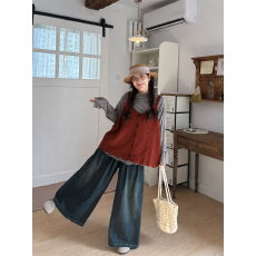 批发实拍 复古红 立体勾花马甲+提花蕾丝百搭打底+<b class='q'>牛仔</b>裤