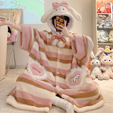 批发长毛绒睡衣女秋冬季甜美卡通连帽长袖宽松睡袍加大码350斤家居服
